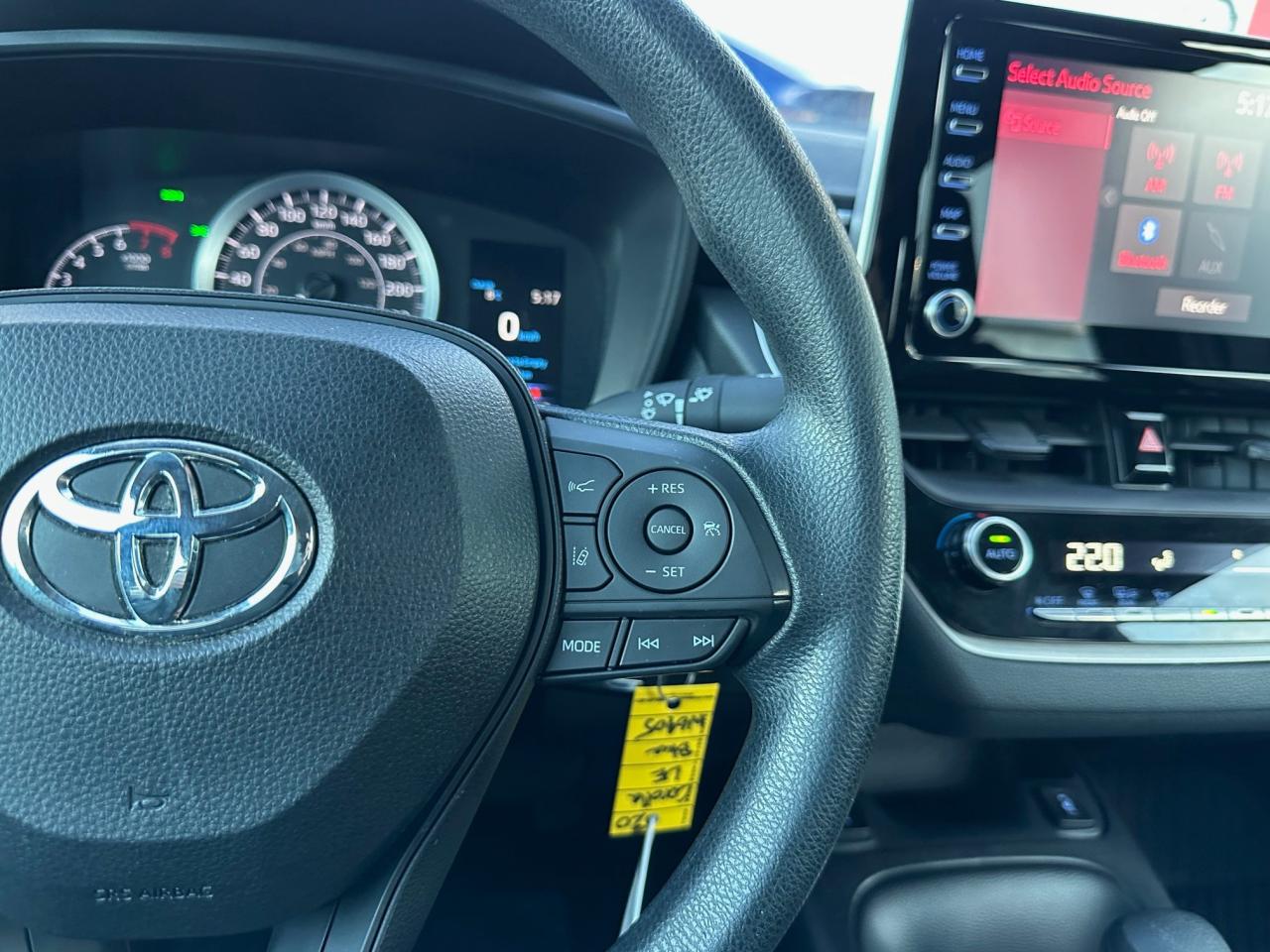 2020 Toyota Corolla LE (CVT) 4dr Sedan Photo