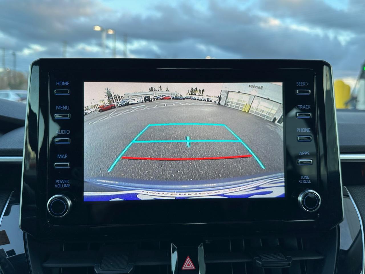 2020 Toyota Corolla LE (CVT) 4dr Sedan Photo