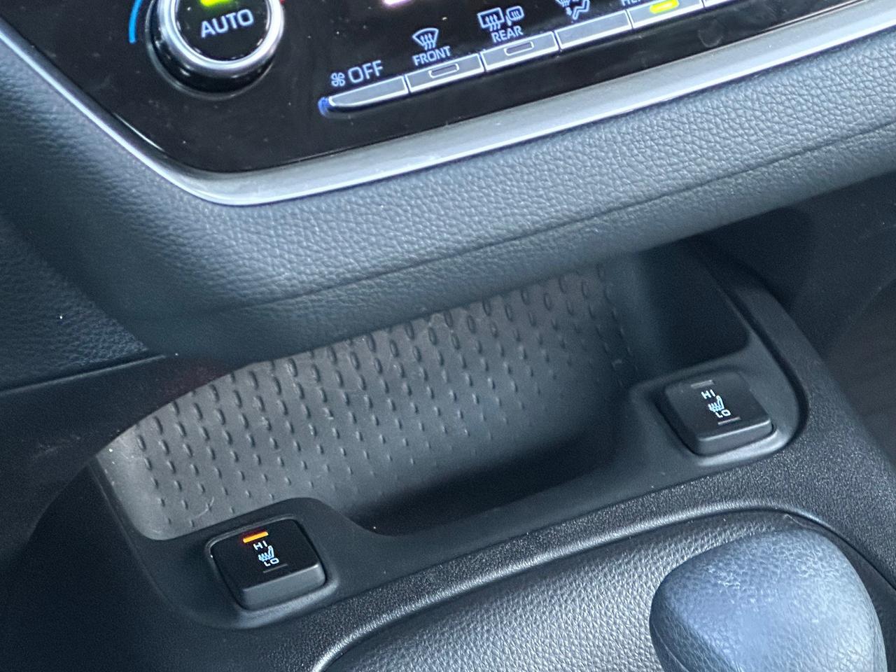 2020 Toyota Corolla LE (CVT) 4dr Sedan Photo