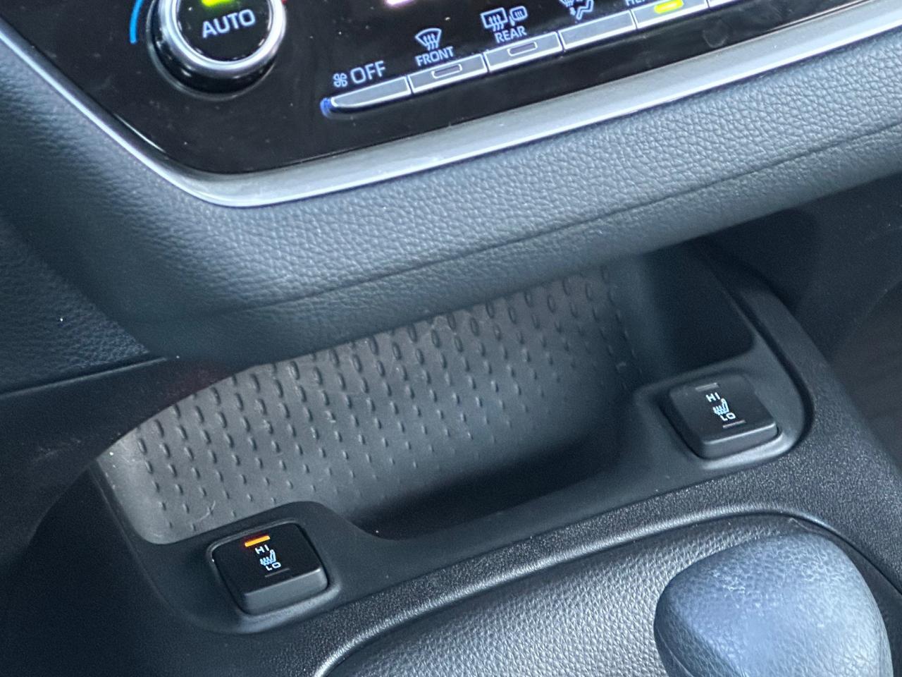 2020 Toyota Corolla LE (CVT) 4dr Sedan Photo