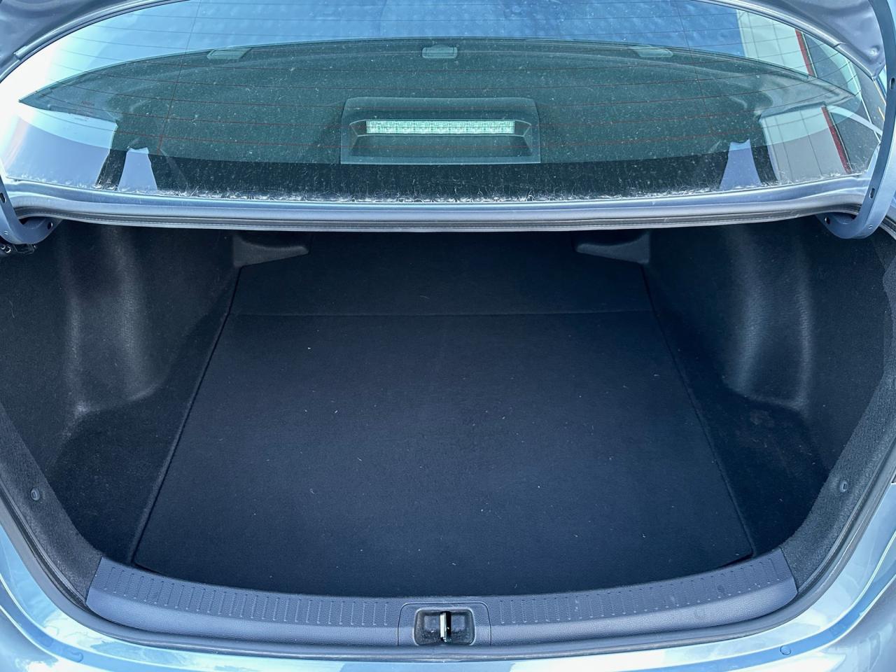 2020 Toyota Corolla LE (CVT) 4dr Sedan Photo