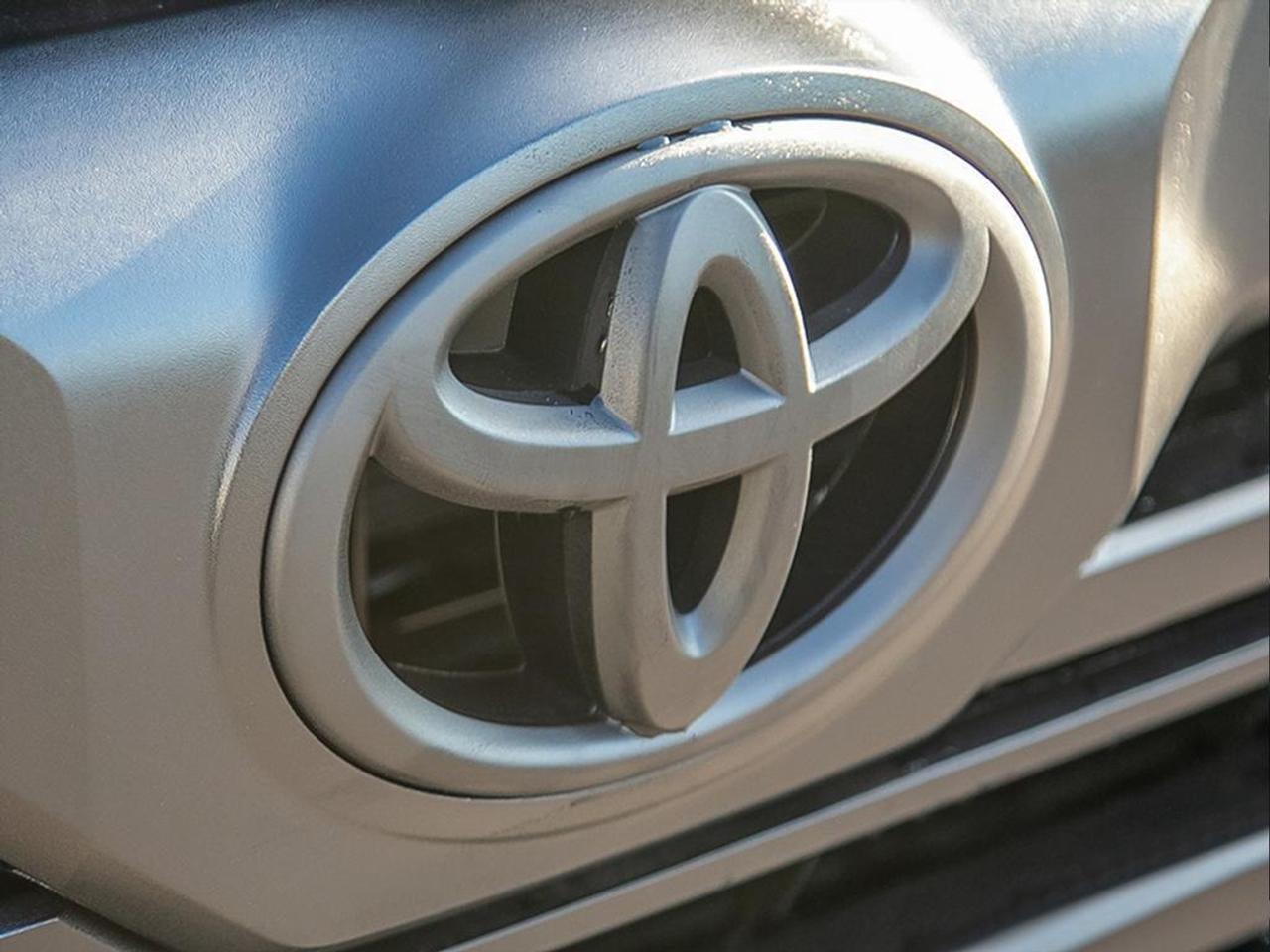 2026 Toyota Tundra 4X4 CrewMax Limited Photo