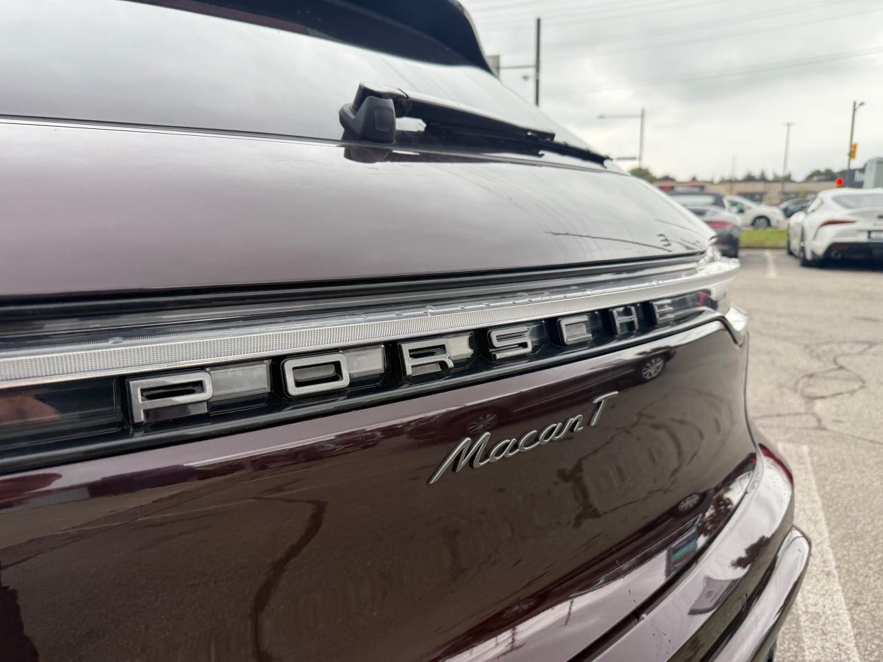 2023 Porsche Macan T 4dr All-Wheel Drive Photo