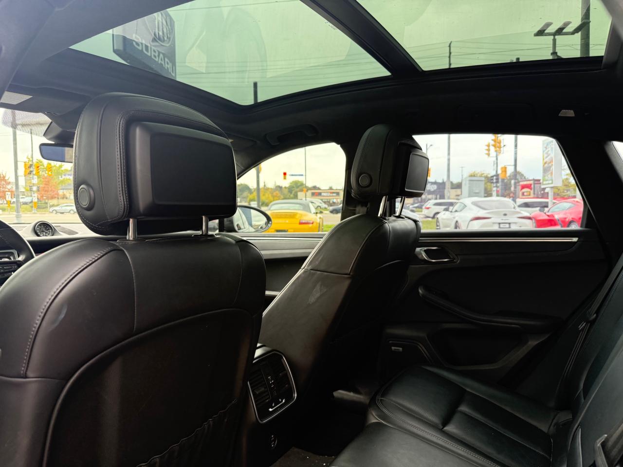 2023 Porsche Macan T 4dr All-Wheel Drive Photo