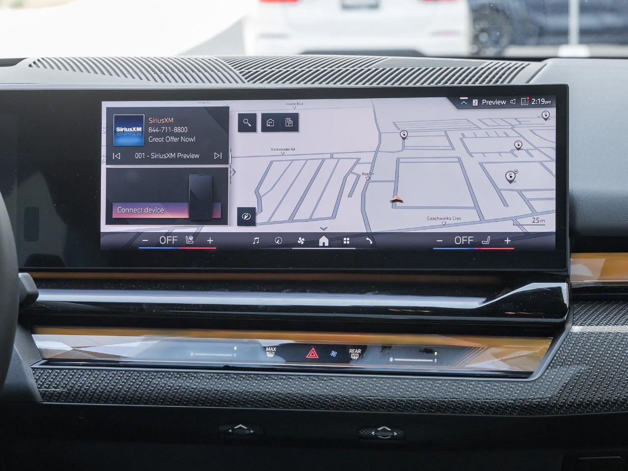 2025 BMW 550e xDrive 4dr All-Wheel Drive Sedan Photo