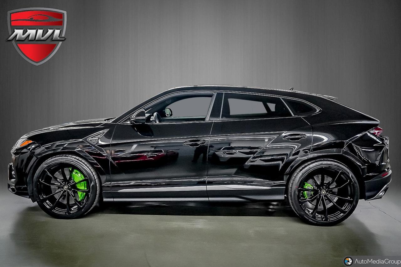 2020 Lamborghini Urus  Photo