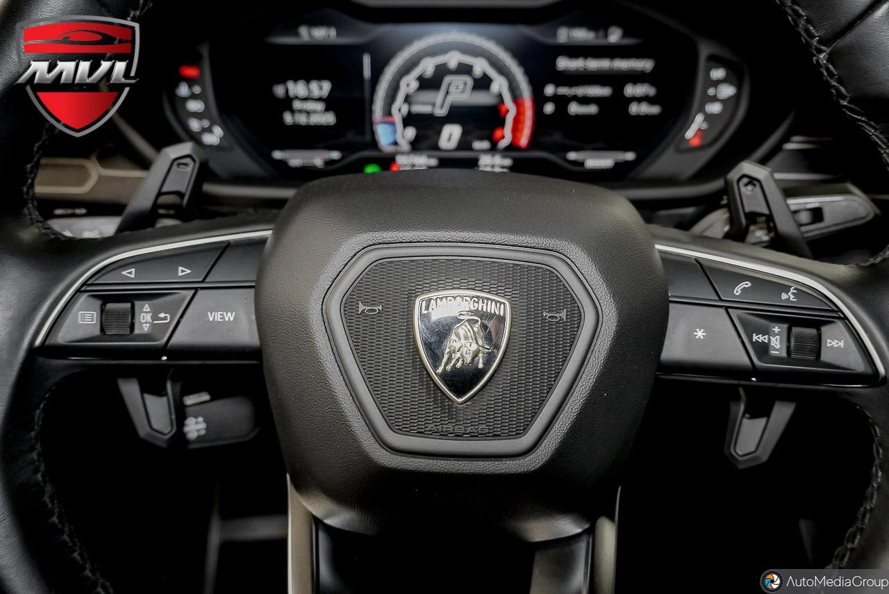 2020 Lamborghini Urus  Photo