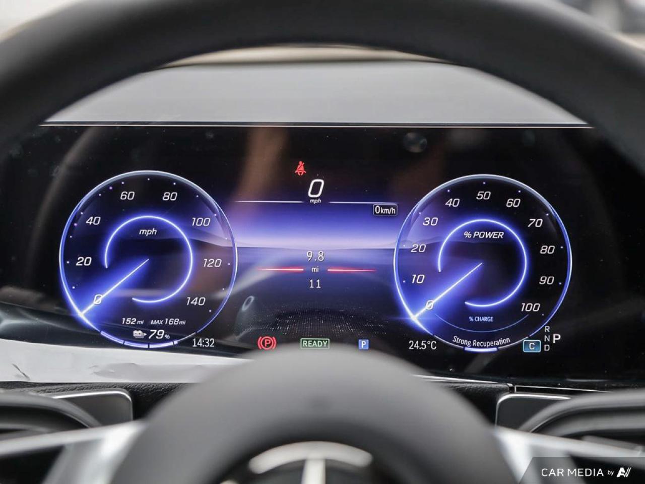 2025 Mercedes-Benz EQB 300 Base EQB 300 4dr All-Wheel Drive 4MATIC Photo