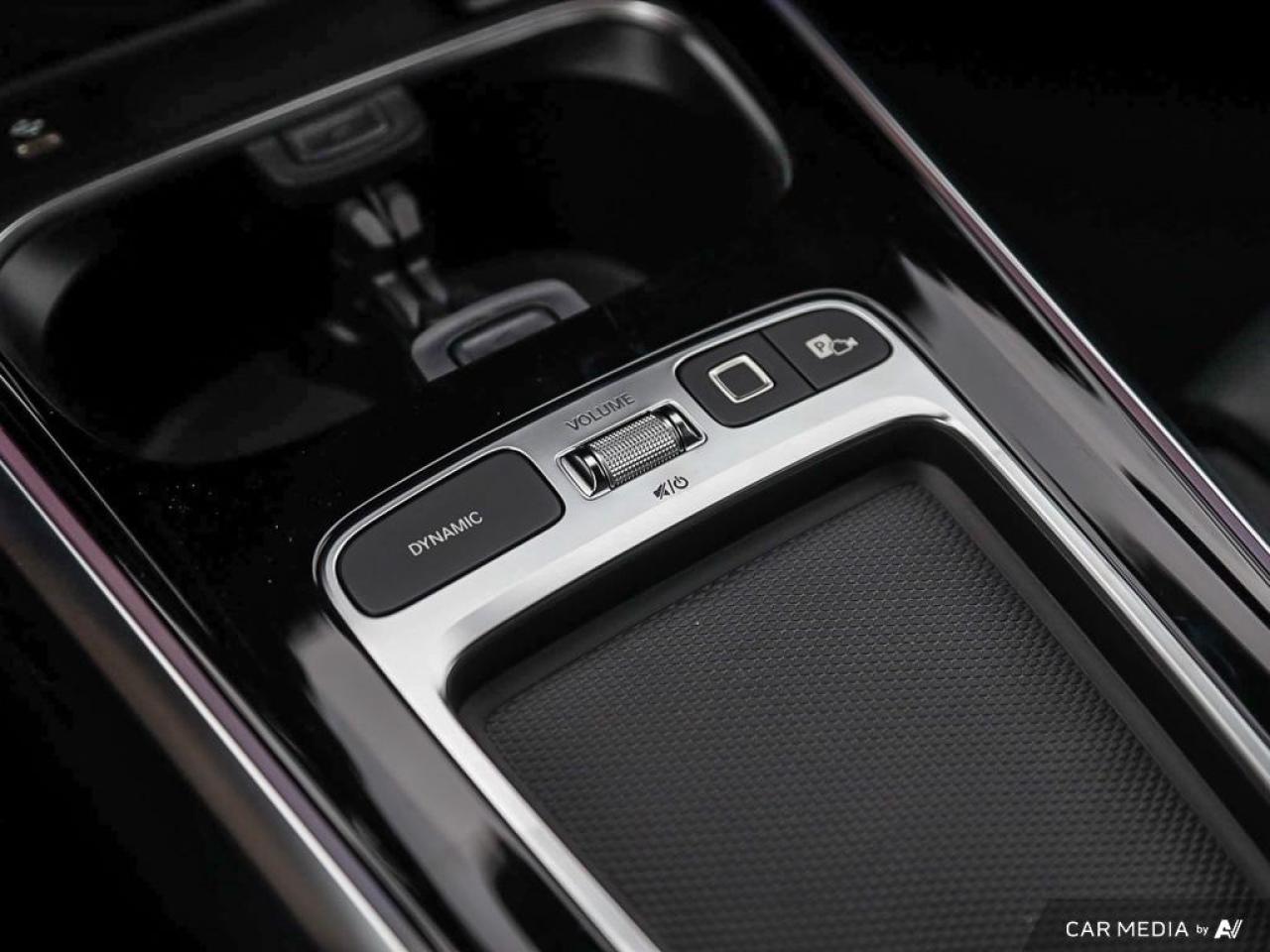 2025 Mercedes-Benz EQB 300 Base EQB 300 4dr All-Wheel Drive 4MATIC Photo