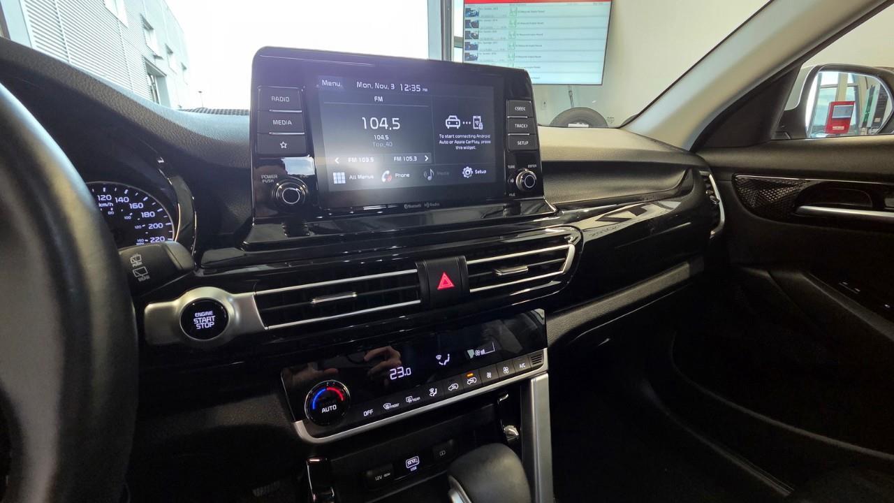 2023 Kia Seltos EX 4dr All-Wheel Drive Photo