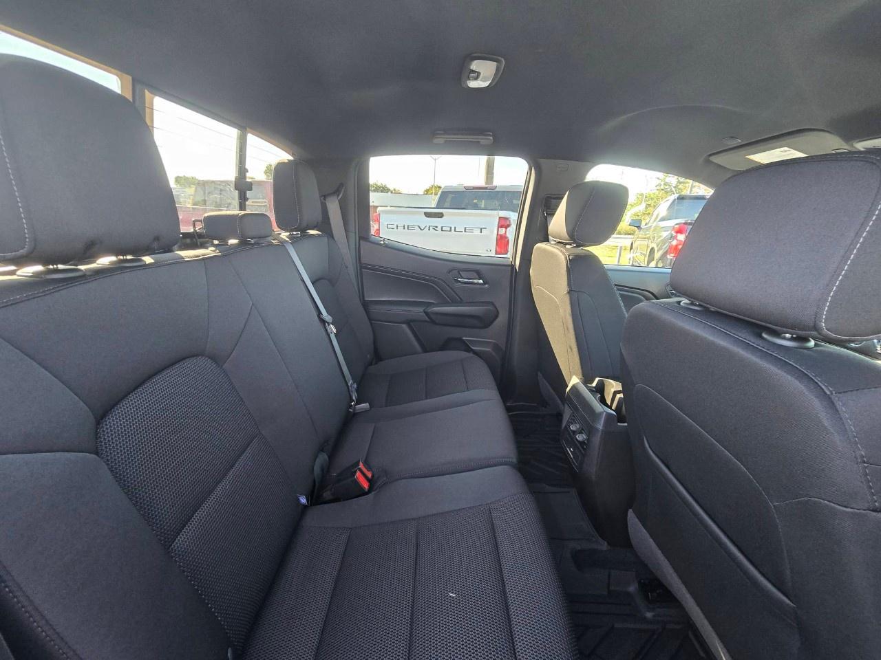 2026 Chevrolet Colorado Crew Cab Short Box 4-Wheel Drive LT Photo