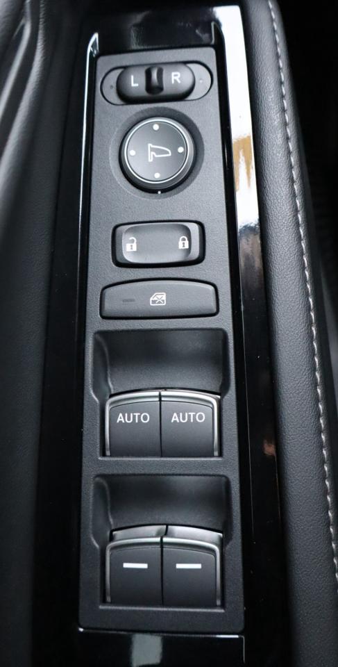 2025 Honda Accord Hybrid Touring 4dr Sedan Photo