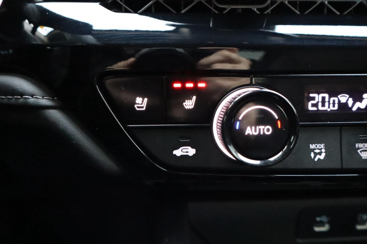 2025 Honda Accord Hybrid Touring 4dr Sedan Photo