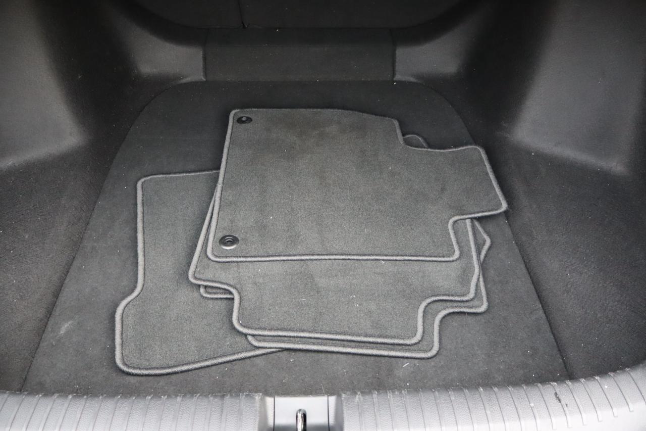 2025 Honda Accord Hybrid Touring 4dr Sedan Photo