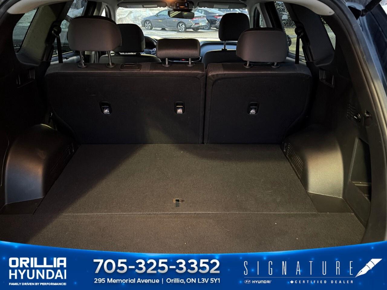 2023 Hyundai Santa Fe Preferred AWD Photo