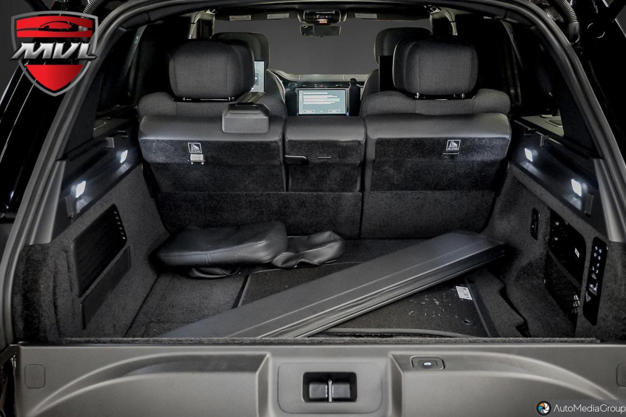 2024 Land Rover Range Rover P615 SV 4dr All-Wheel Drive Photo