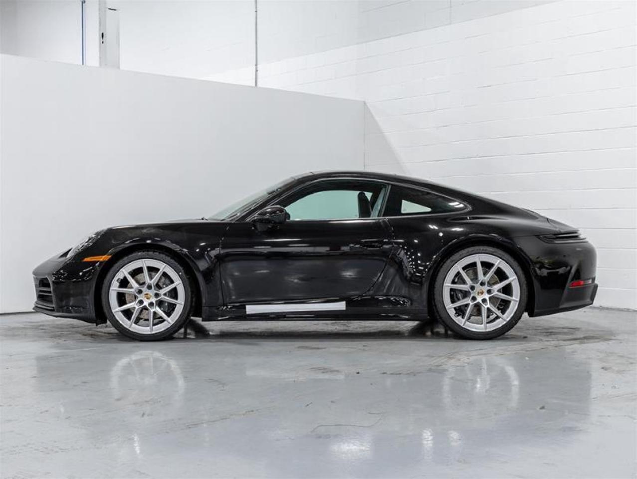 2025 Porsche 911  Photo