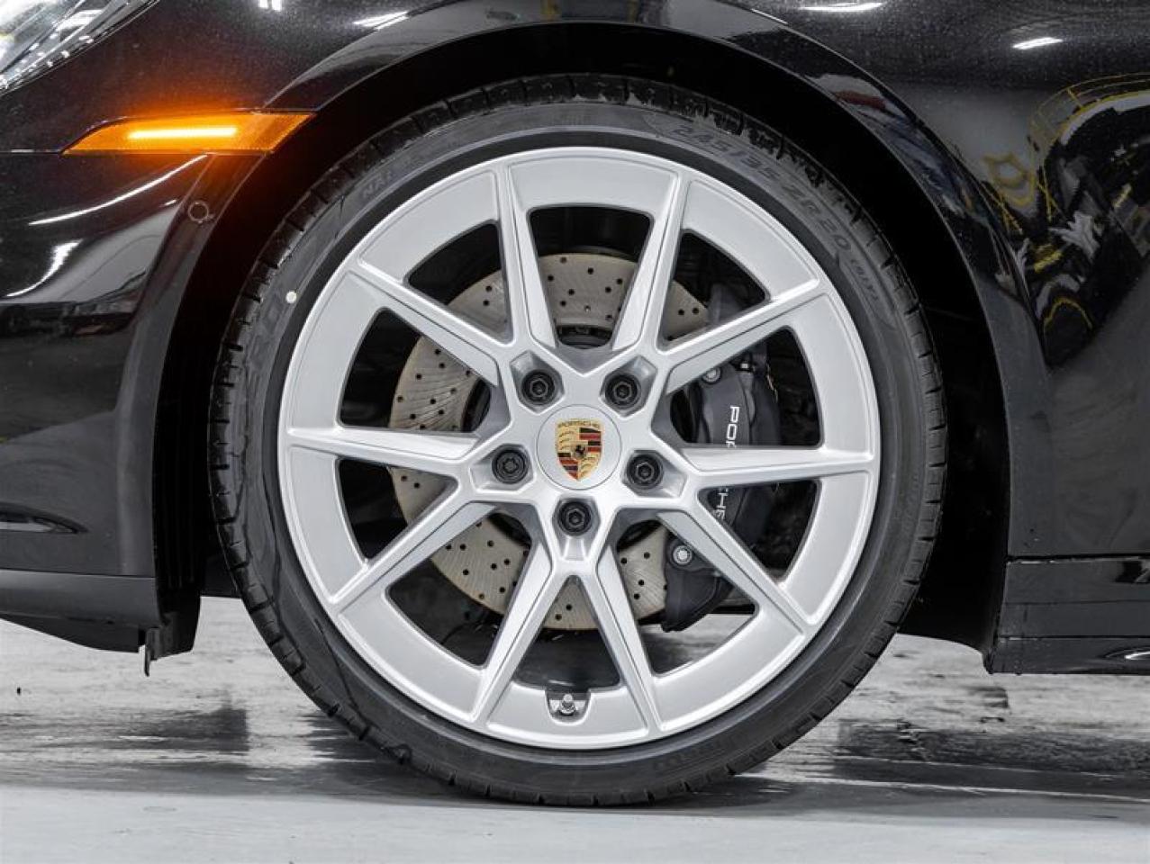 2025 Porsche 911  Photo