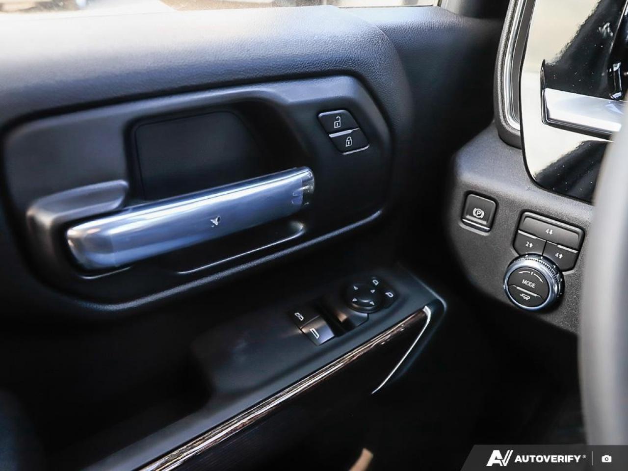 2026 GMC SIERRA 2500HD Regular Cab Long Box 4-Wheel Drive SLE Photo