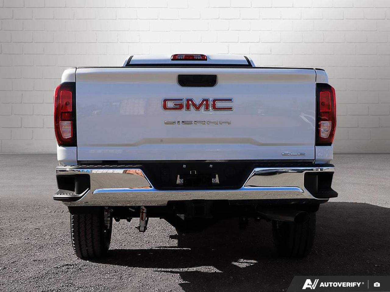 2026 GMC SIERRA 2500HD Regular Cab Long Box 4-Wheel Drive SLE Photo3
