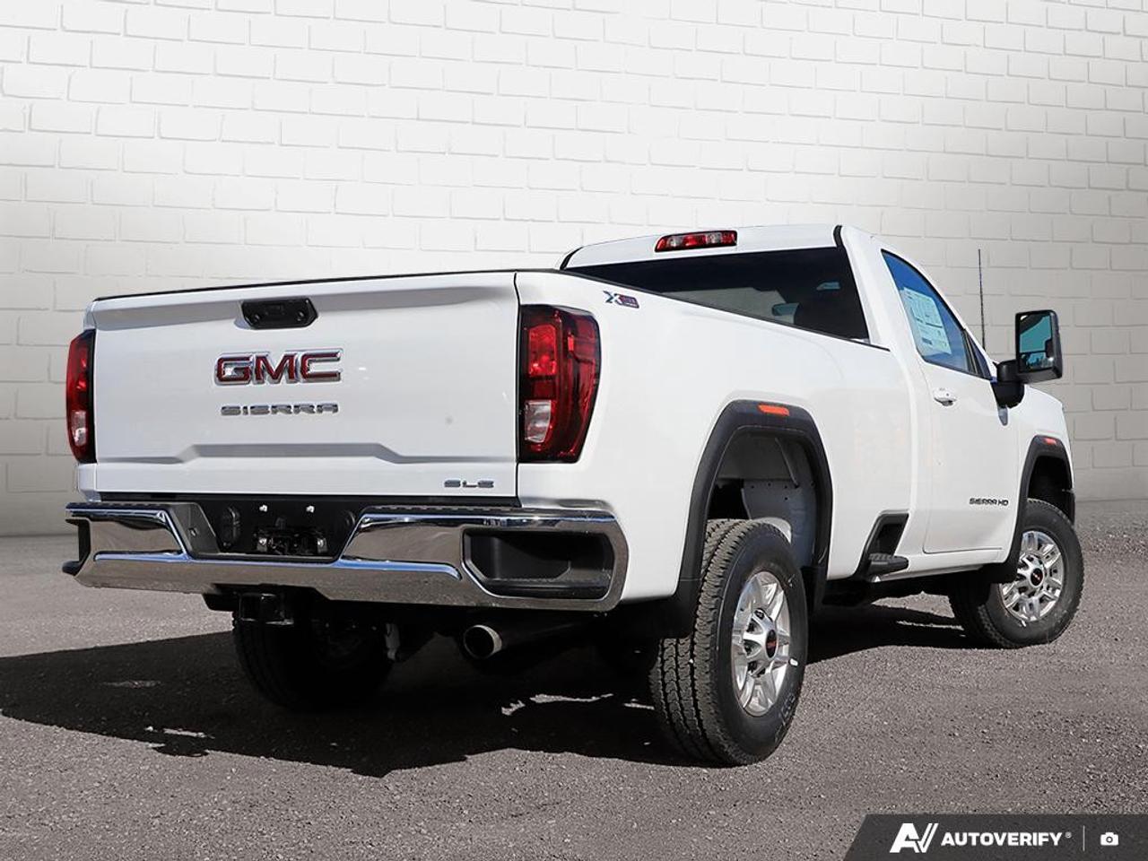 2026 GMC SIERRA 2500HD Regular Cab Long Box 4-Wheel Drive SLE Photo4