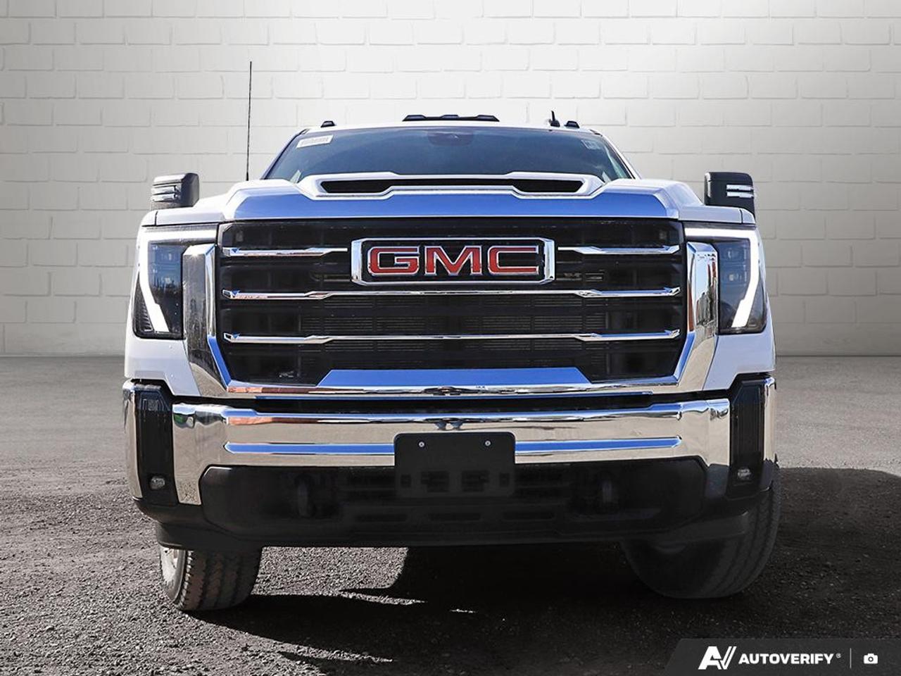 2026 GMC SIERRA 2500HD Regular Cab Long Box 4-Wheel Drive SLE Photo