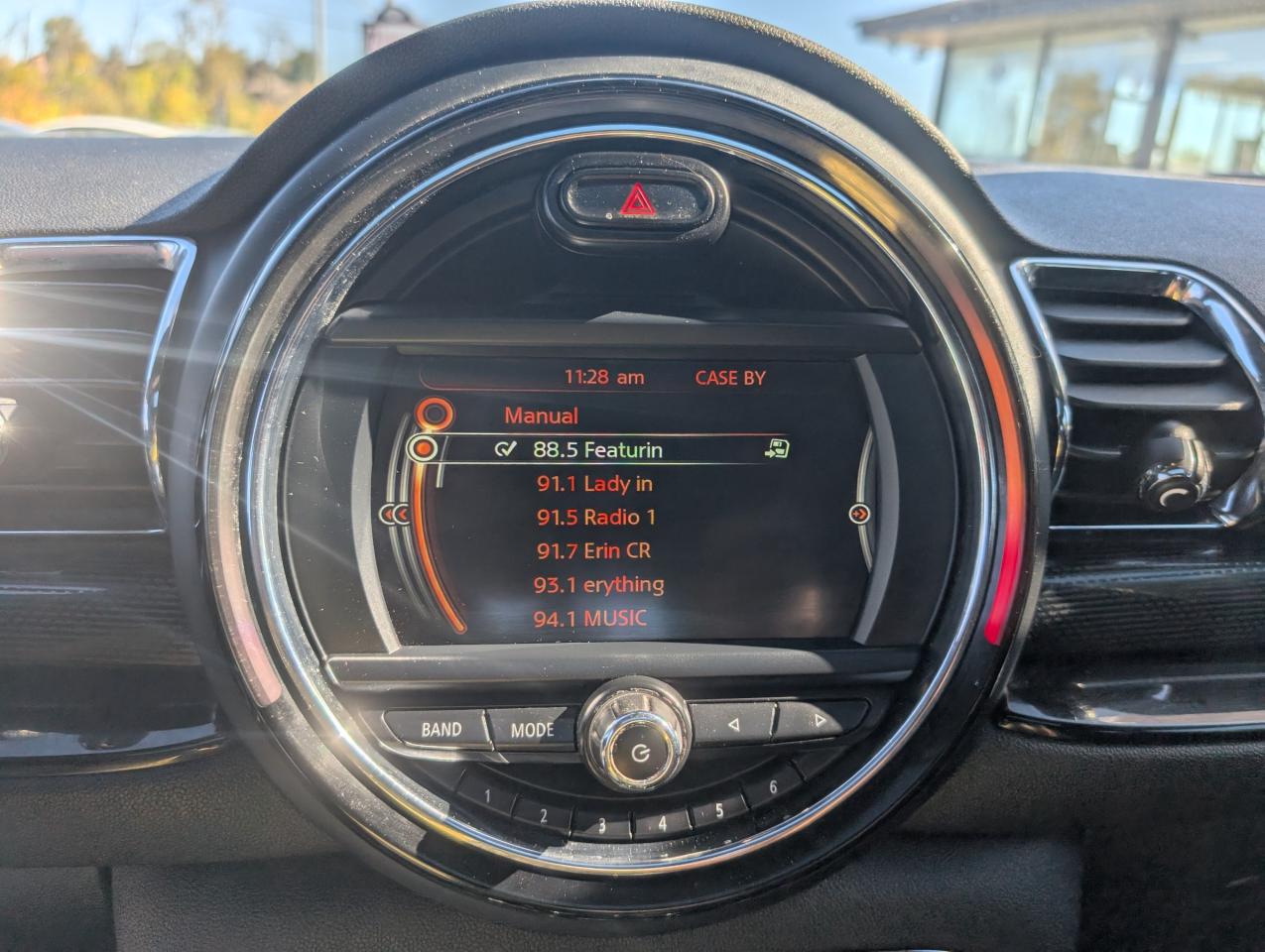 2016 MINI Clubman Cooper 4dr Front-Wheel Drive Photo