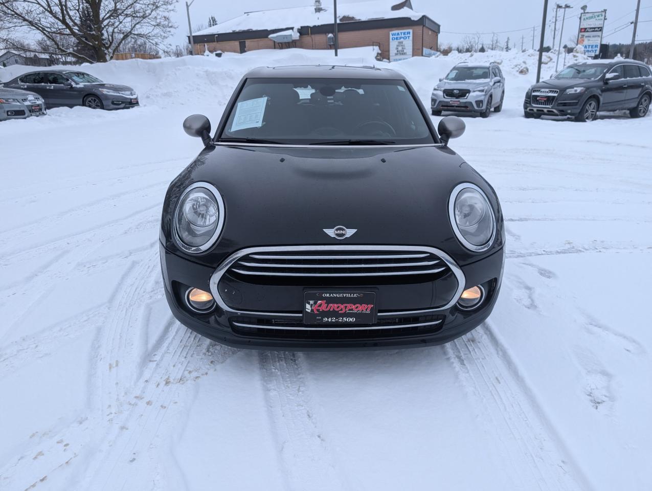 2016 MINI Clubman Cooper 4dr Front-Wheel Drive Photo