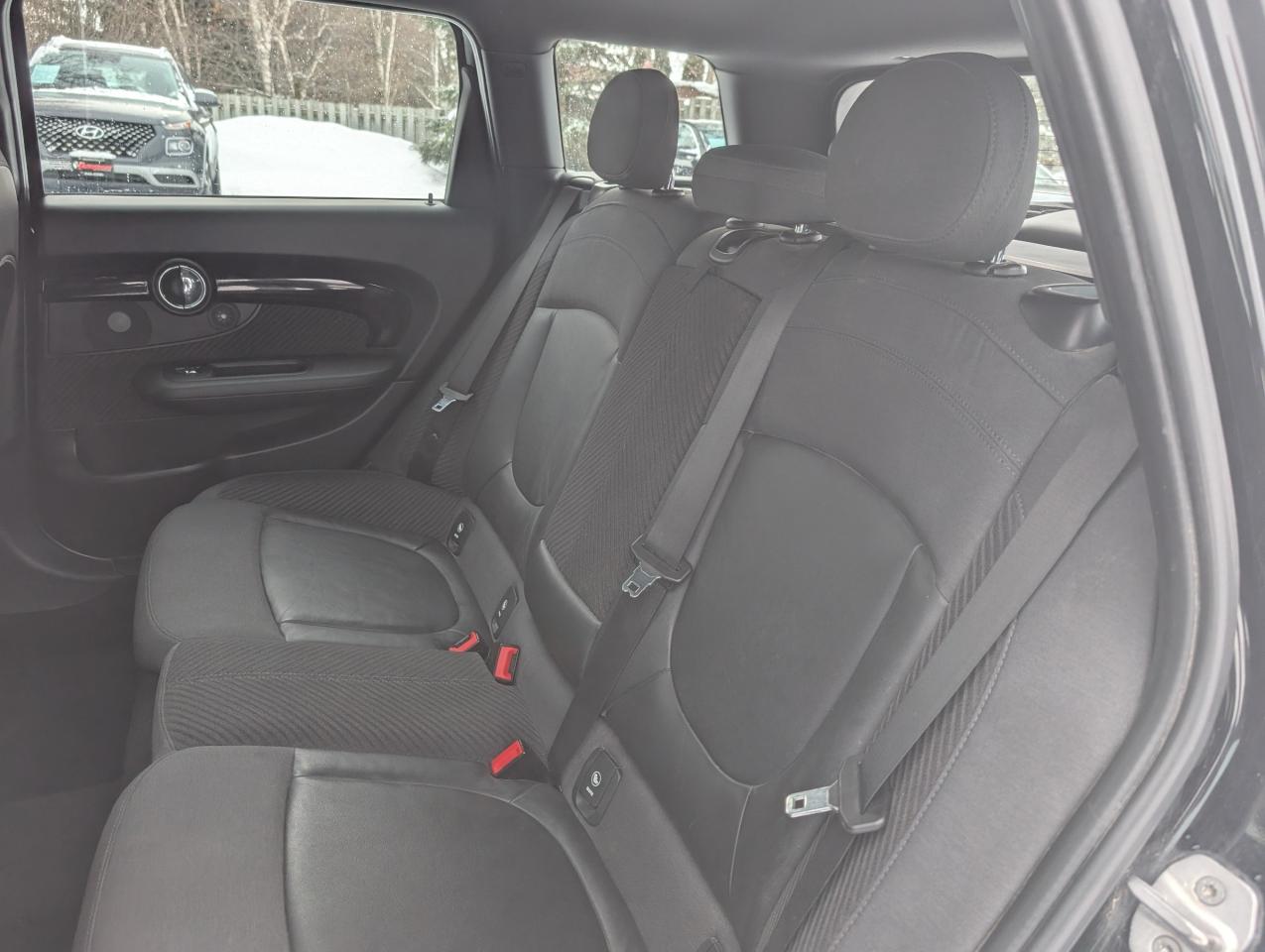 2016 MINI Clubman Cooper 4dr Front-Wheel Drive Photo