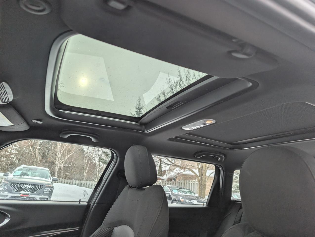 2016 MINI Clubman Cooper 4dr Front-Wheel Drive Photo