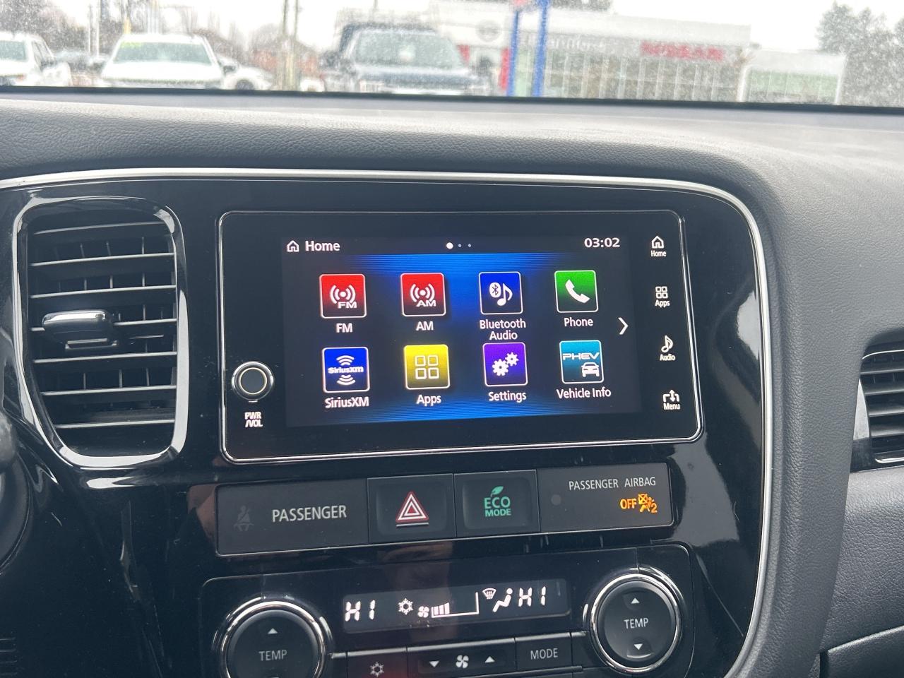 2018 Mitsubishi Outlander PHEV SE Hybrid PHEV Photo