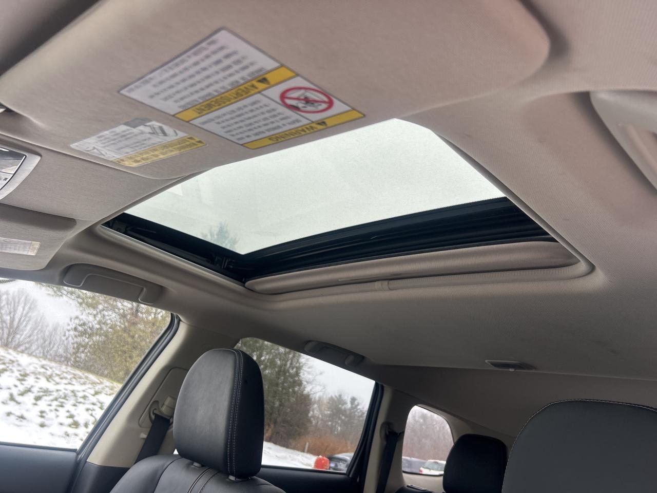 2018 Mitsubishi Outlander PHEV SE Hybrid PHEV Photo