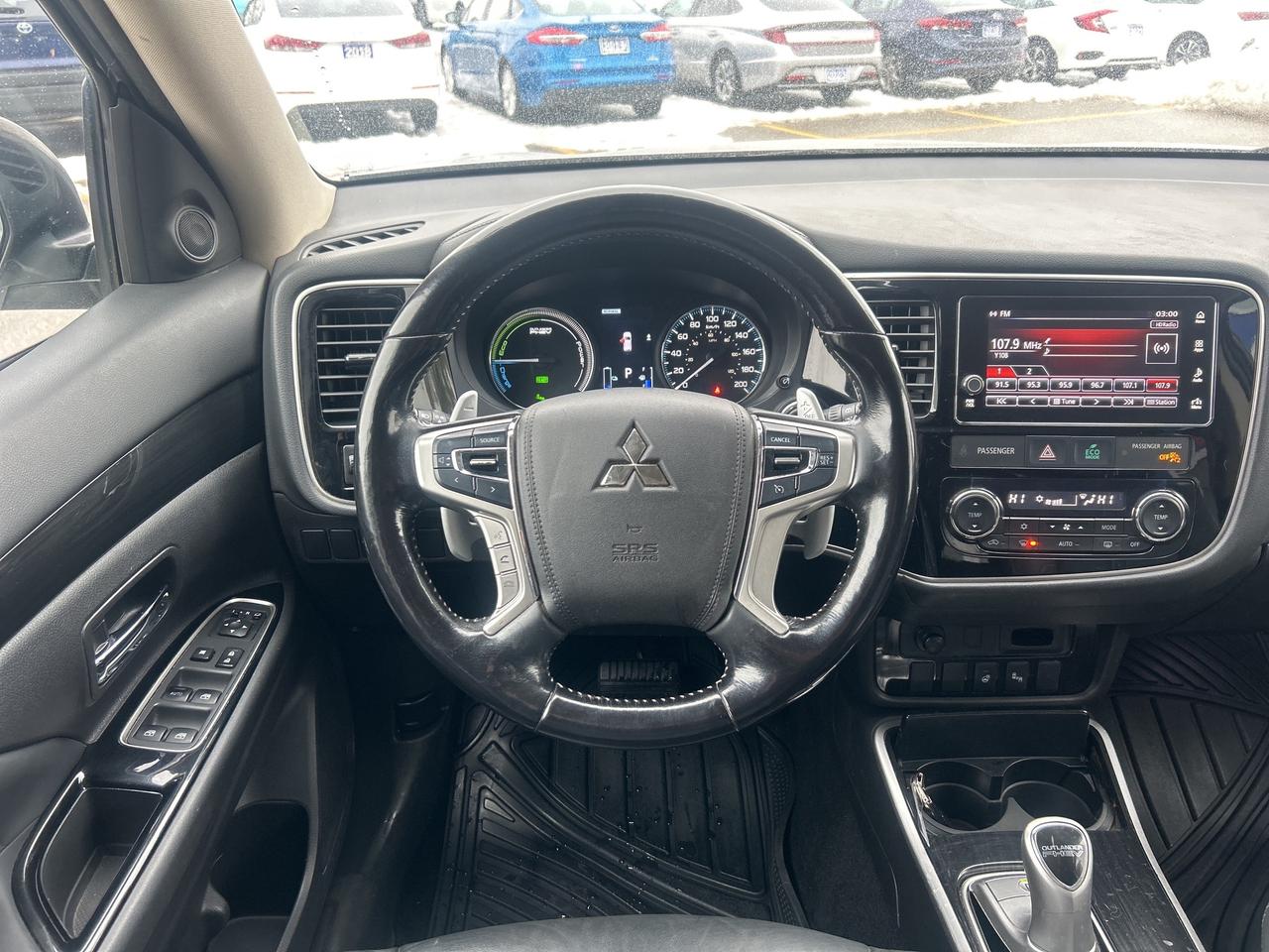 2018 Mitsubishi Outlander PHEV SE Hybrid PHEV Photo
