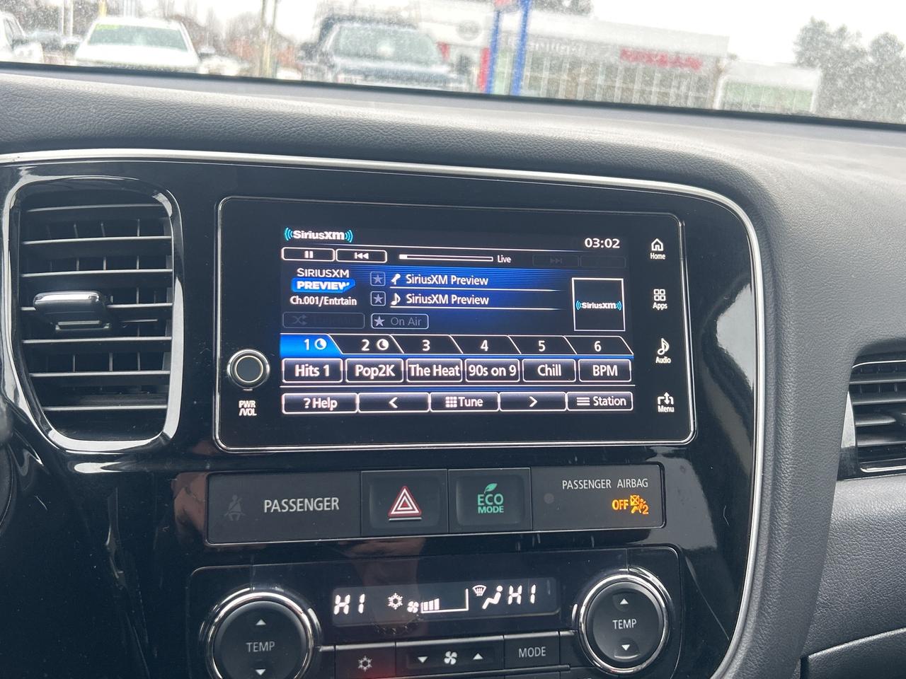2018 Mitsubishi Outlander PHEV SE Hybrid PHEV Photo