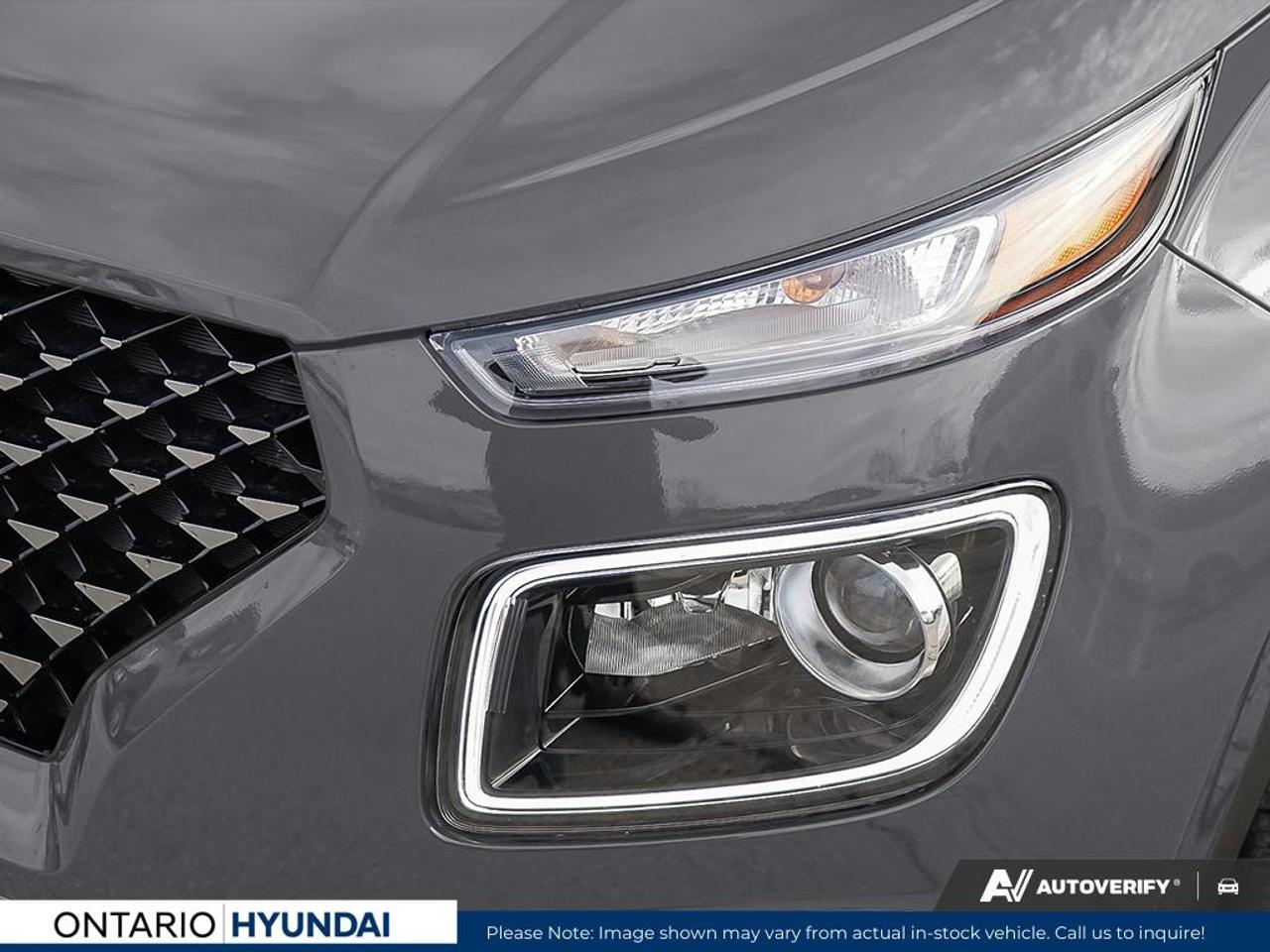 2025 Hyundai Venue Ultimate w/Black Interior 4dr Front-Wheel Drive Photo