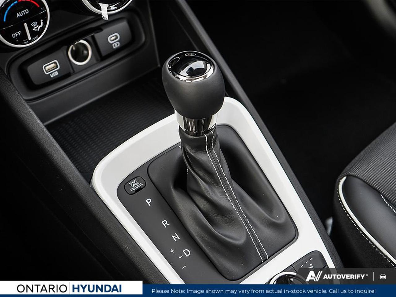 2025 Hyundai Venue Ultimate w/Black Interior 4dr Front-Wheel Drive Photo