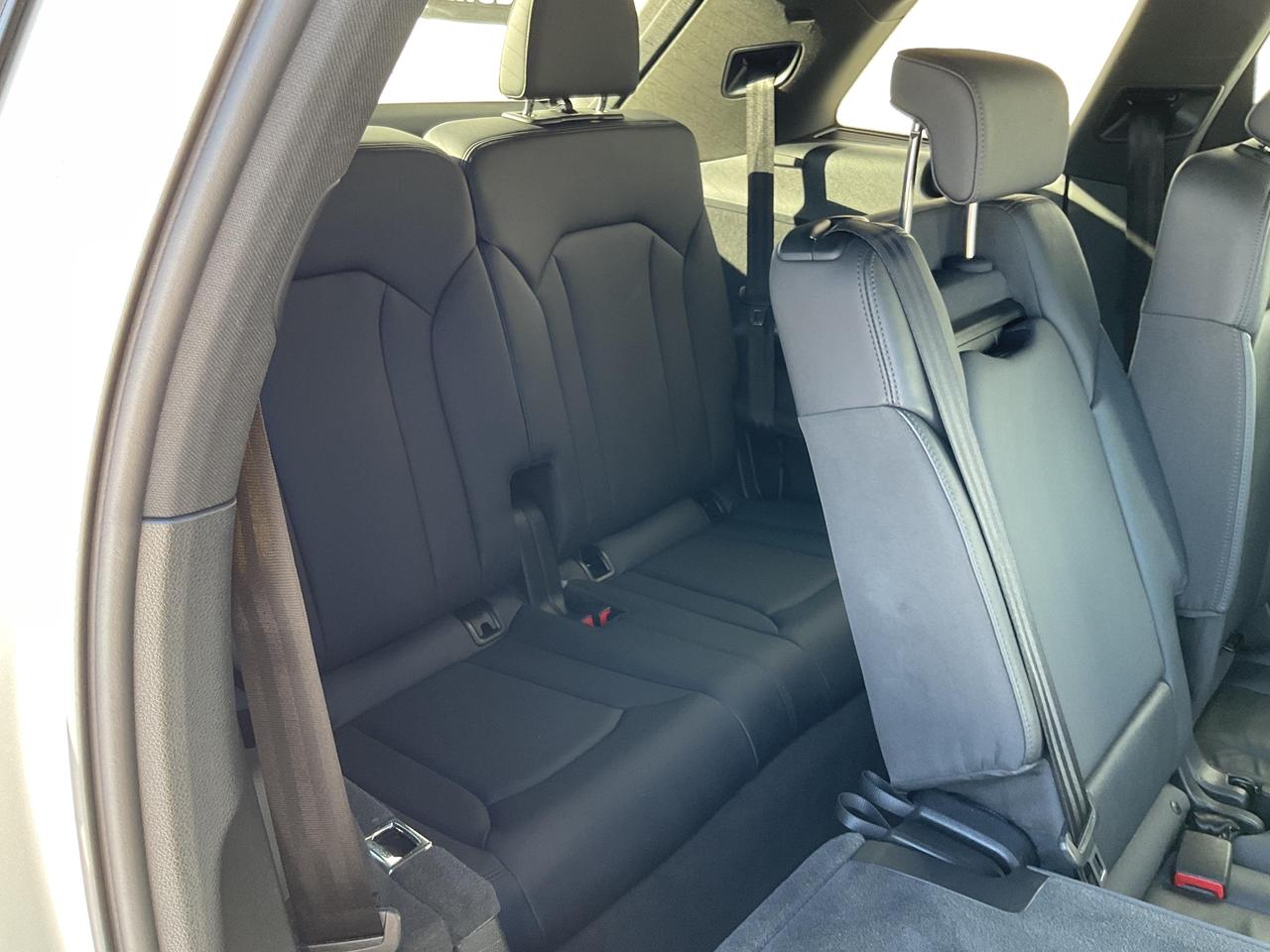 2023 Audi Q7 45 Komfort 4dr All-Wheel Drive quattro Sport Utility Photo