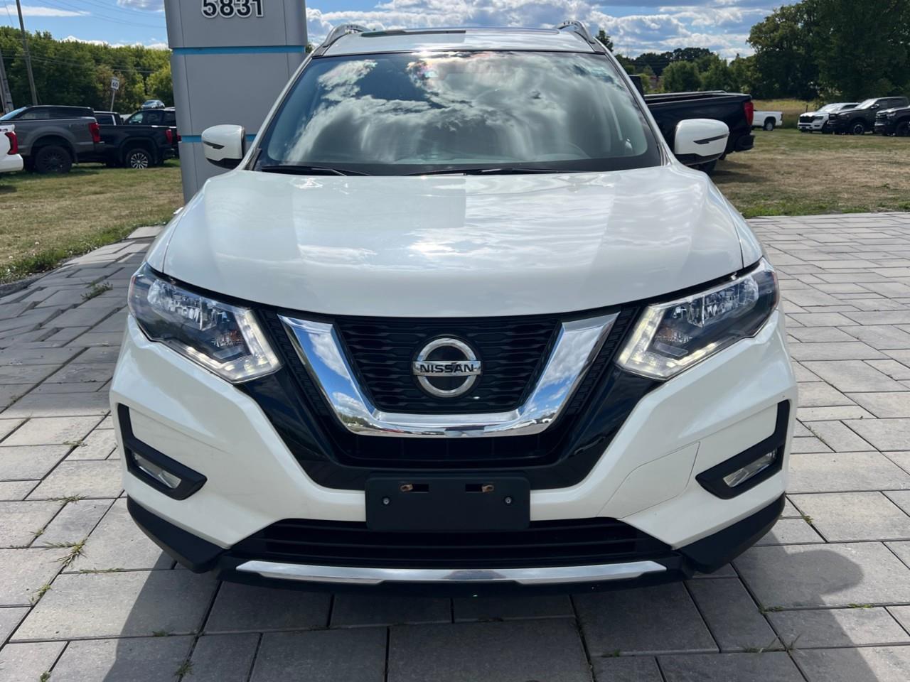 2020 Nissan Rogue SV (CVT) 4dr All-Wheel Drive Photo