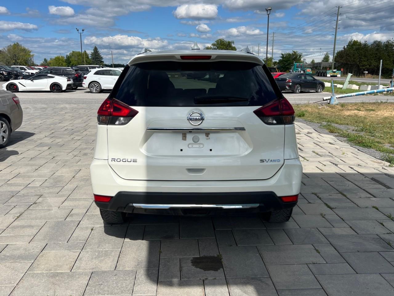 2020 Nissan Rogue SV (CVT) 4dr All-Wheel Drive Photo
