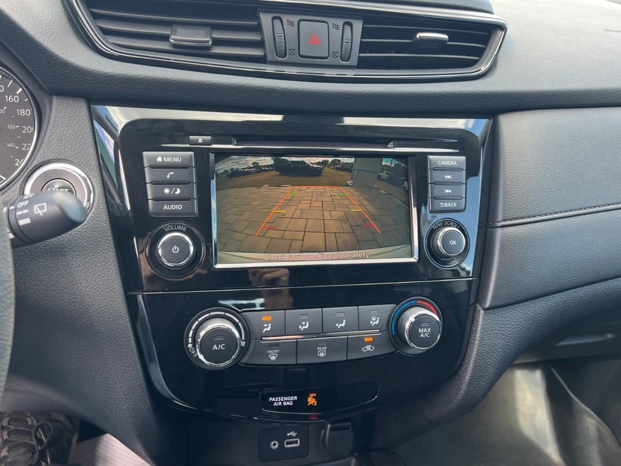 2020 Nissan Rogue SV (CVT) 4dr All-Wheel Drive Photo