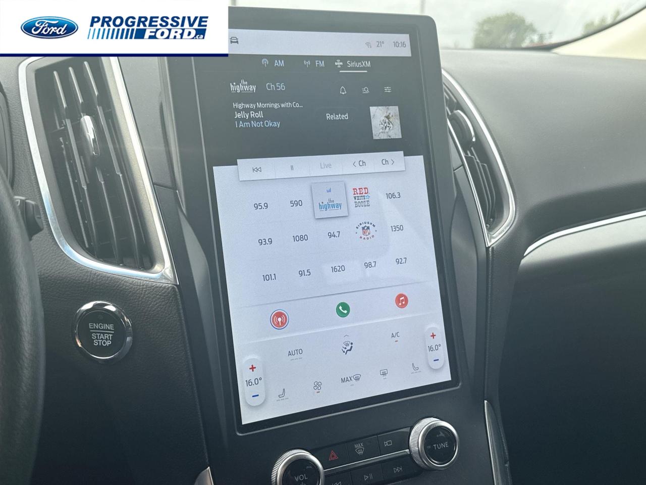 2023 Ford Edge TITANIUM 4DR ALL-WHEEL DRIVE Photo