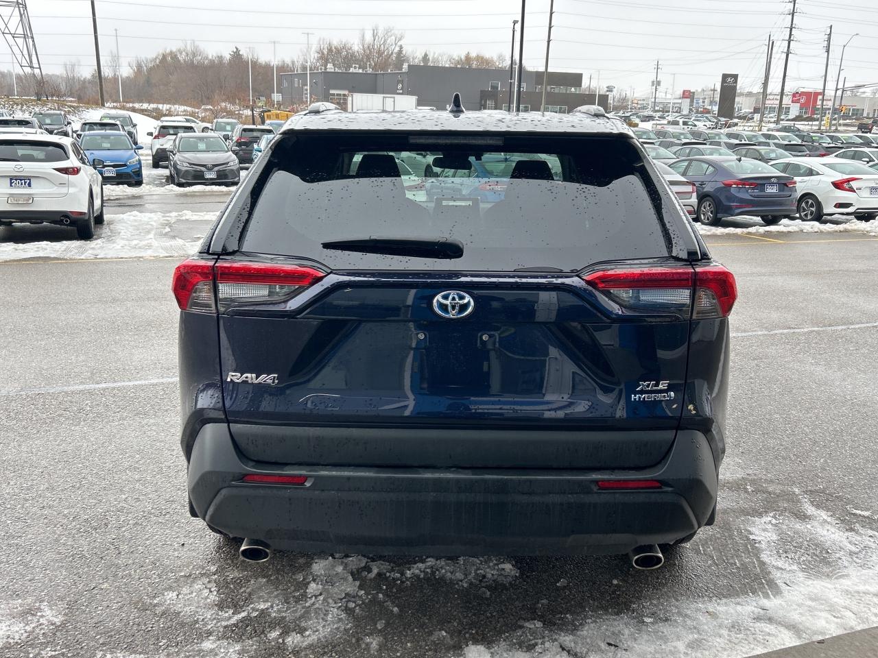 2024 Toyota RAV4 Hybrid XLE   Sunroof   Clean Carfax Photo3