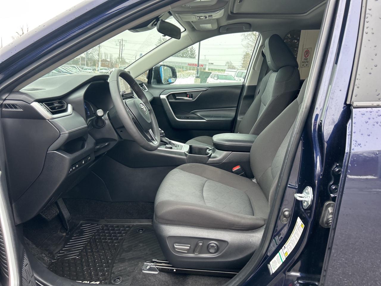 2024 Toyota RAV4 Hybrid XLE   Sunroof   Clean Carfax Photo