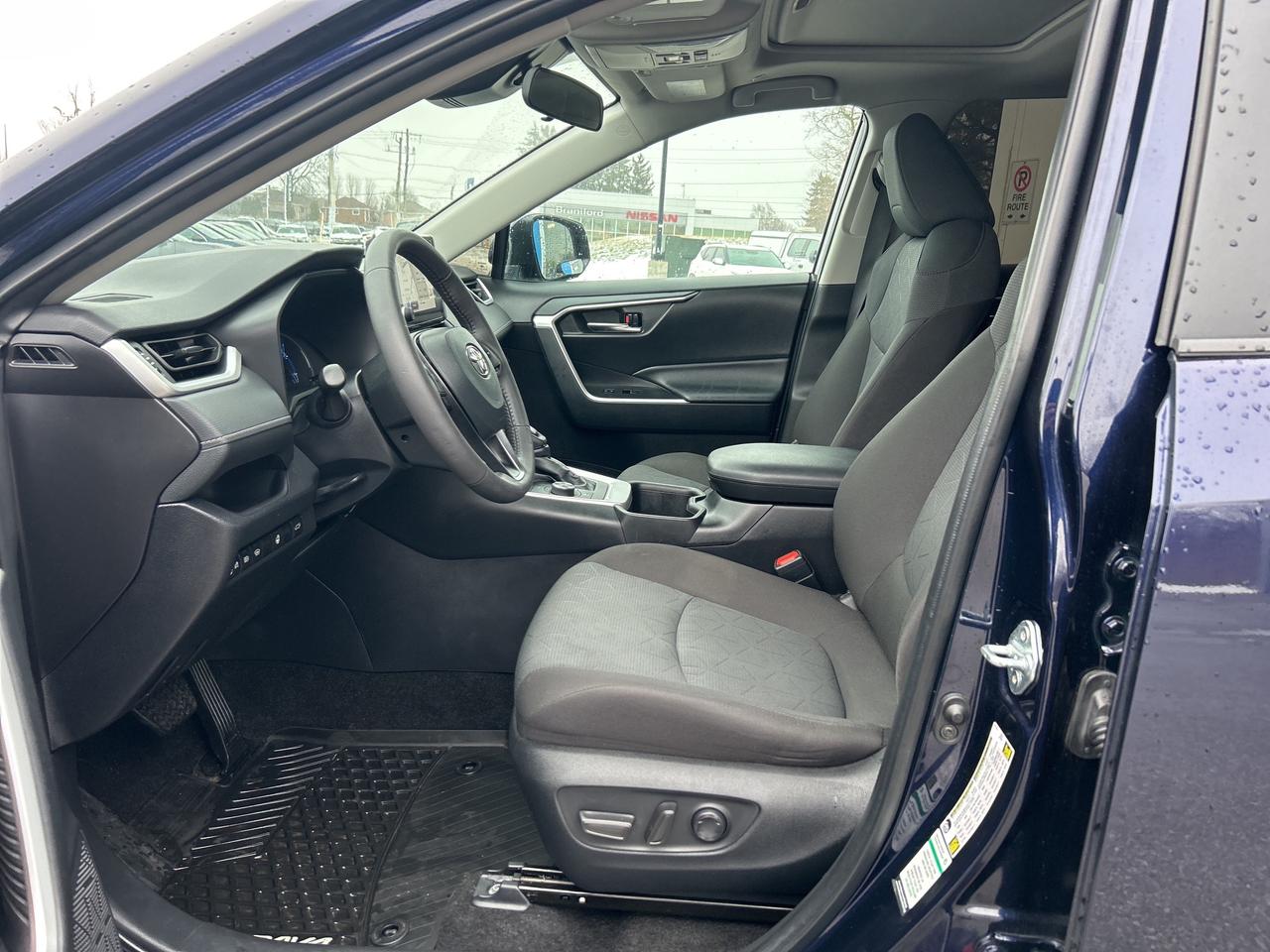 2024 Toyota RAV4 Hybrid XLE   Sunroof   Clean Carfax Photo