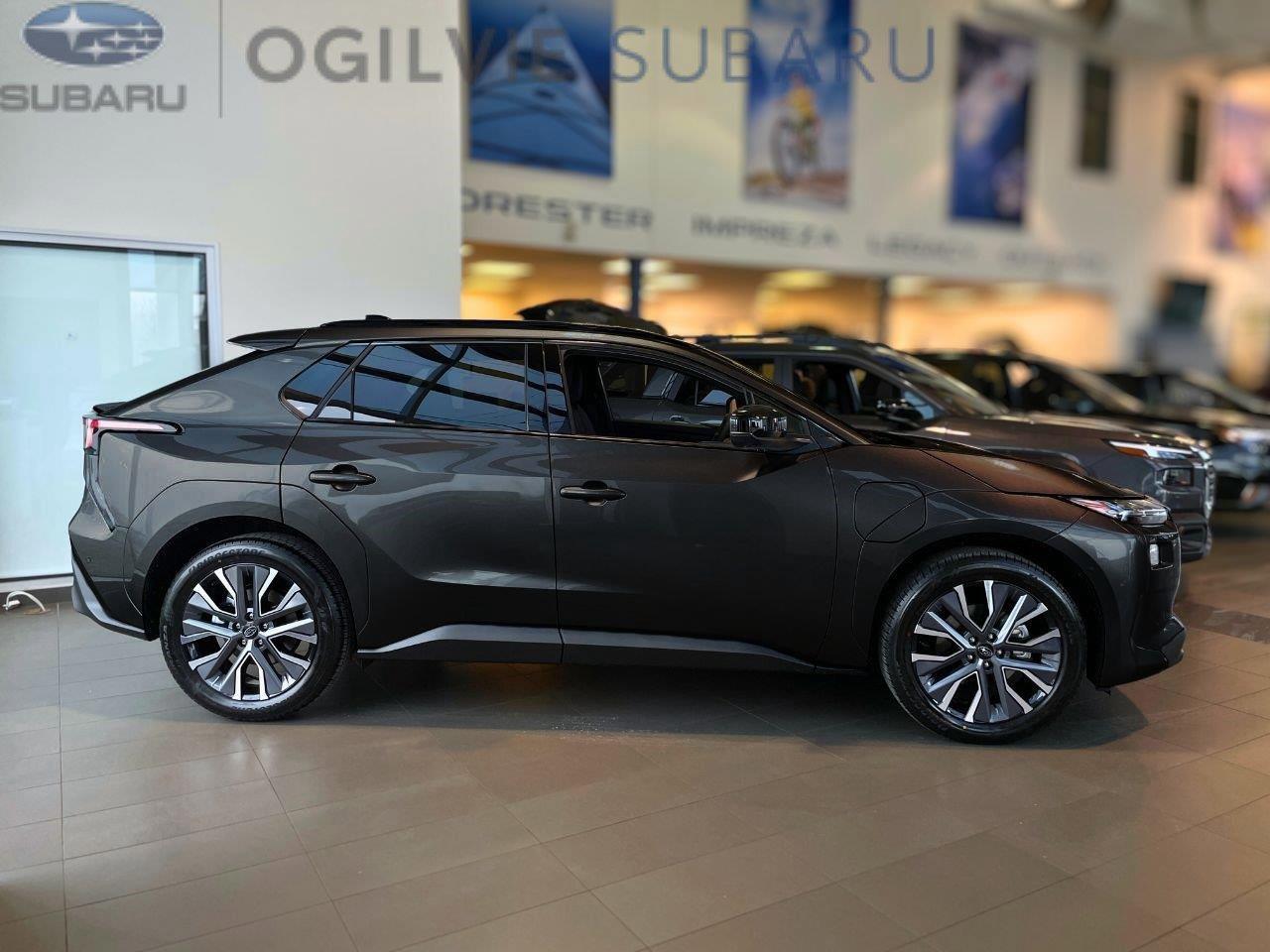 2026 Subaru Solterra Luxury w/Black Cladding 4dr All-Wheel Drive Photo