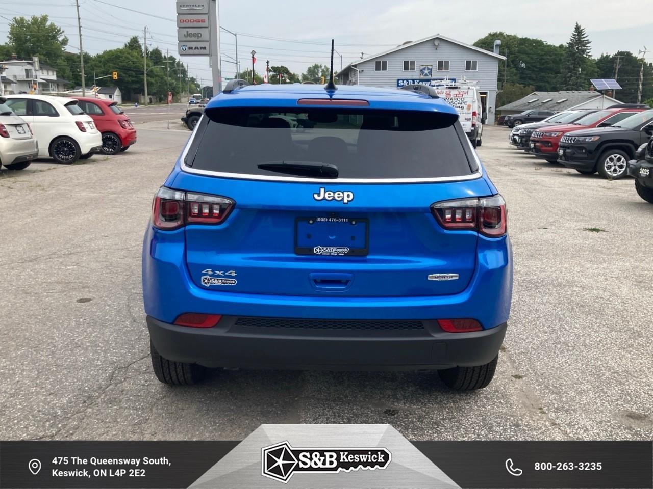 2025 Jeep Compass North 4dr 4x4 Photo3