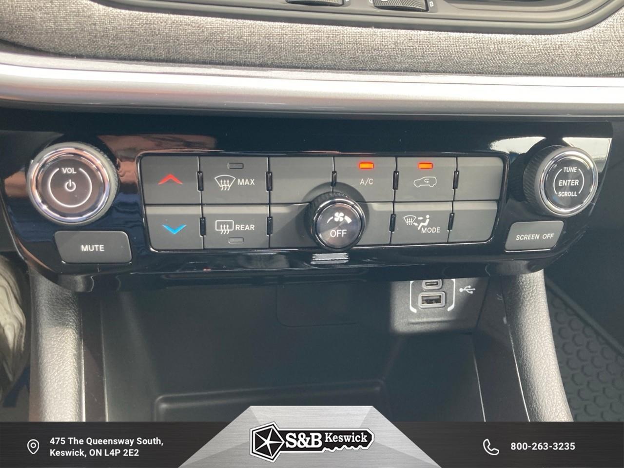 2025 Jeep Compass North 4dr 4x4 Photo