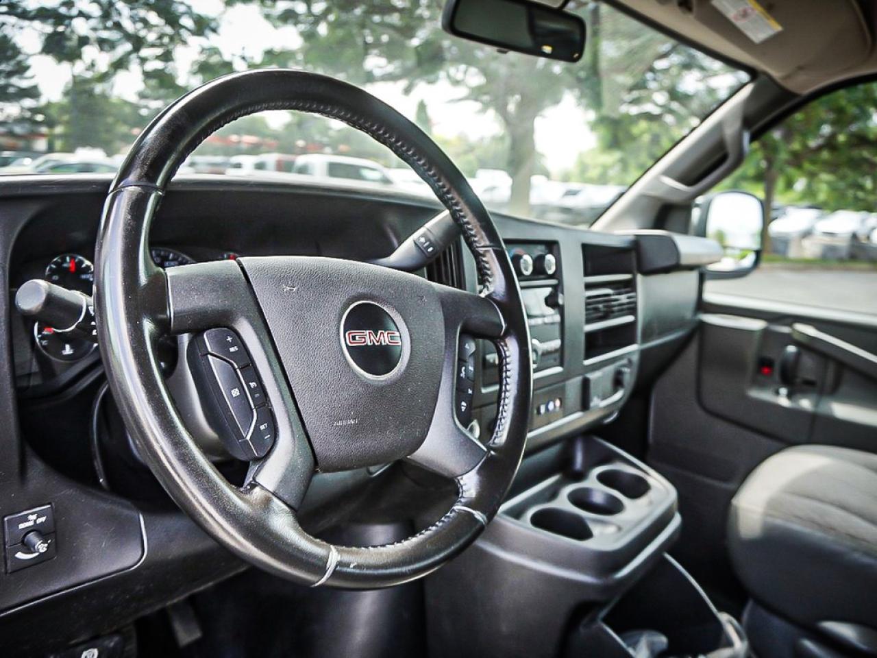 2023 GMC Savana Cargo Van  Photo