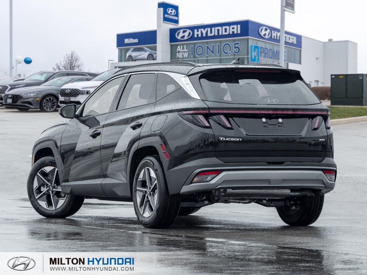 2026 Hyundai Tucson Preferred w/Trend Package 4dr All-Wheel Drive Photo4