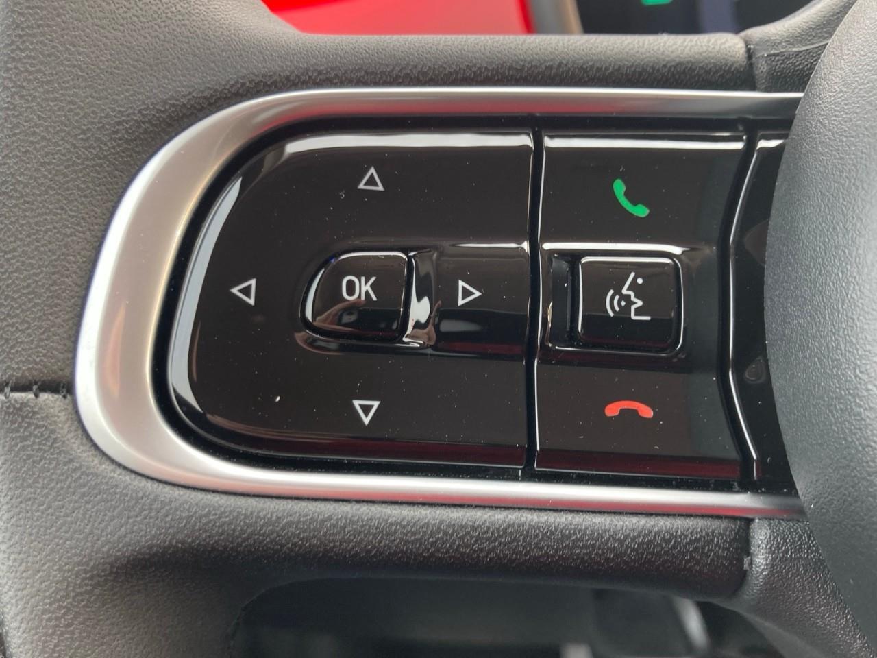 2025 Fiat 500E Base 2dr Hatchback Photo